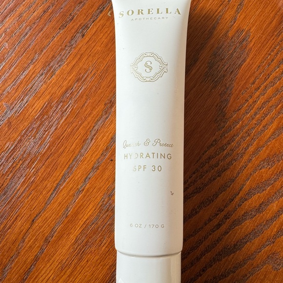 Sorella quench and protect hydrating SPF 30 - Picture 5 of 8